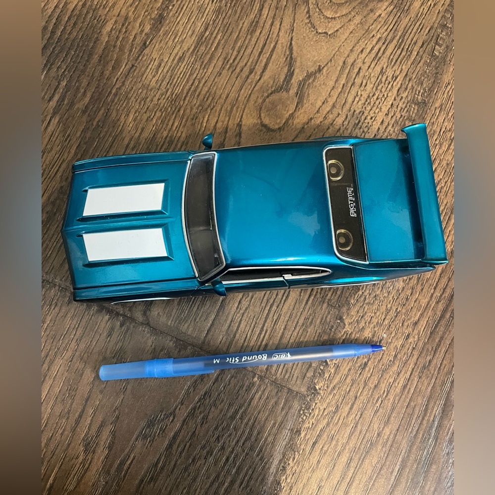 JADA BTM 1970 OLDSMOBILE 442 BLUE 1:24 Preowned blue Oldsmobile